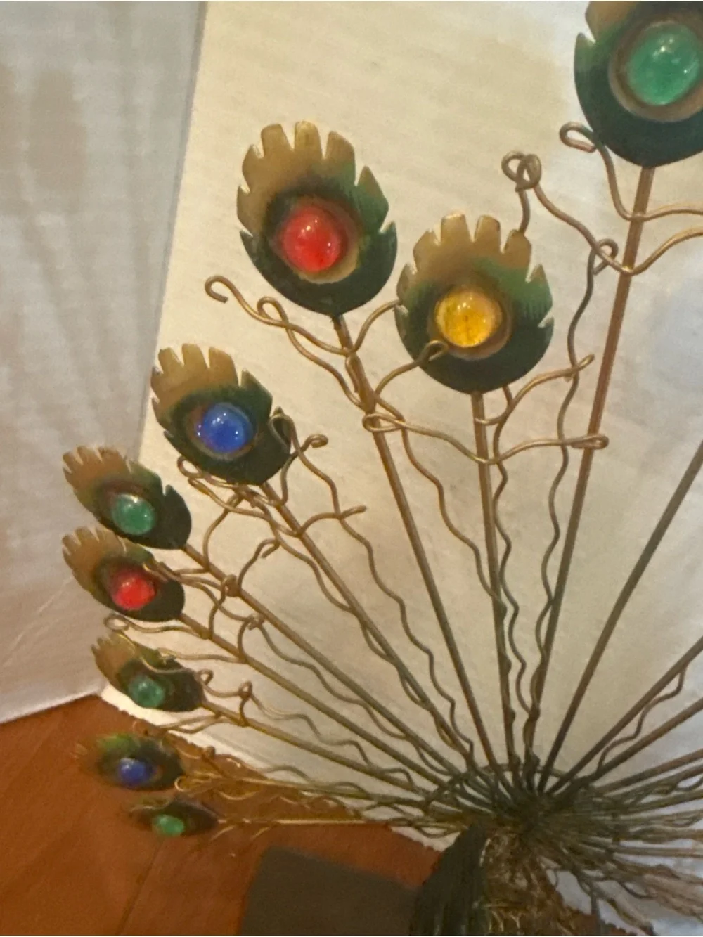 VTG MCM Metal Wire Peacock Sculpture Set 2pc Pier 1 Multicolor Gems Jewels Boho